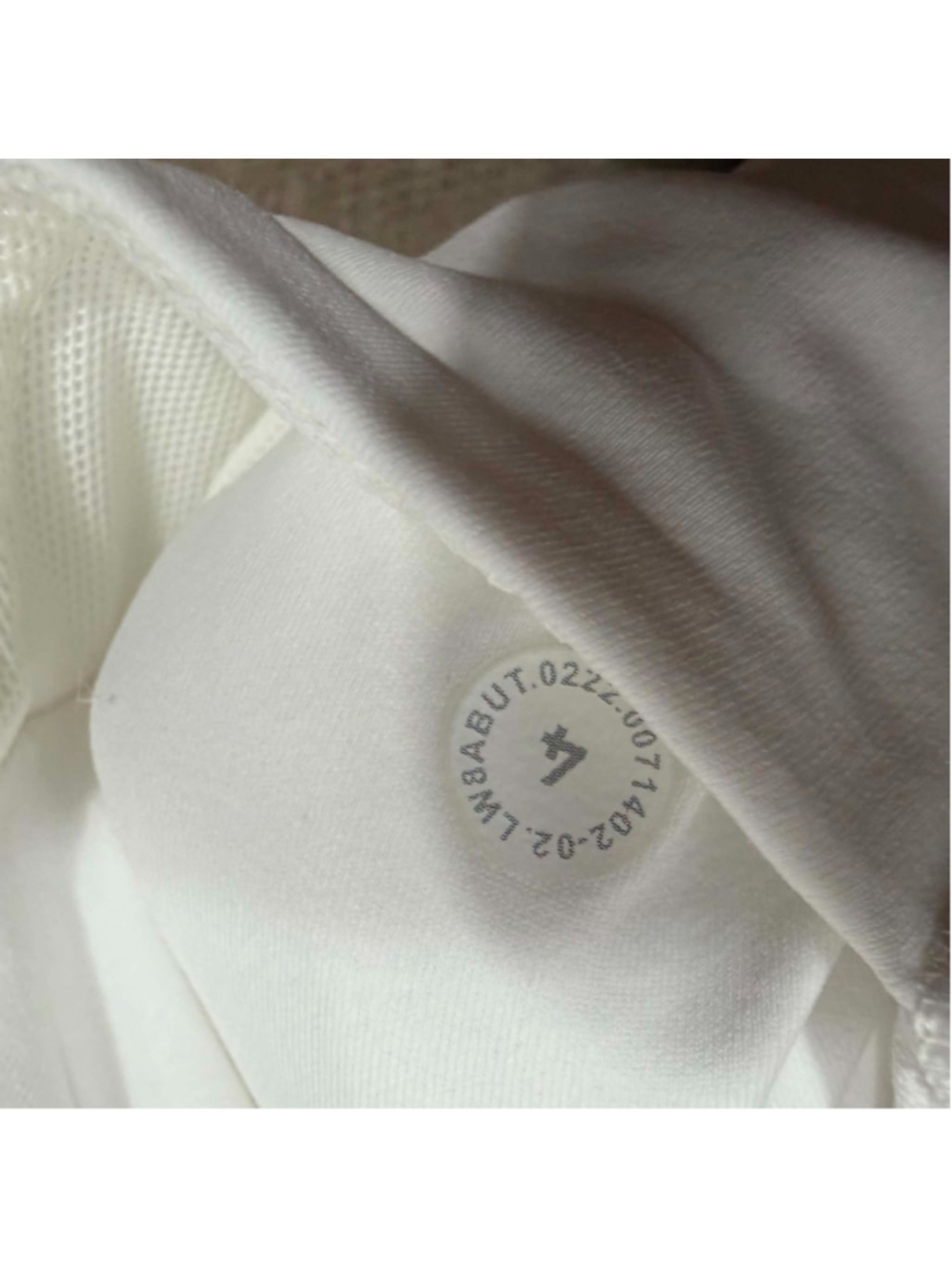 Lululemon Court Rival Skirt White High Rise Tennis Golf Skort Ruffle Women's 4 - Picture 4 of 6